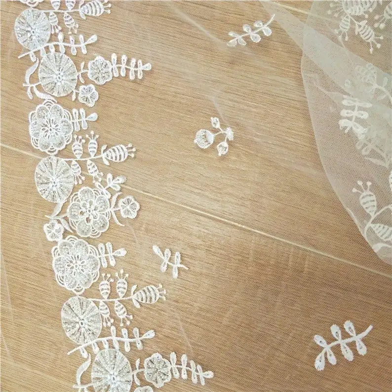 gorgeous beaded lace fabric with sequins heavy pearls lace fabric wedding/bridal dress lace fabric 1 Meter Long
gorgeous beaded lace fabric with sequins heavy pearls lace fabric wedding/bridal dress lace fabric 1 Meter Long