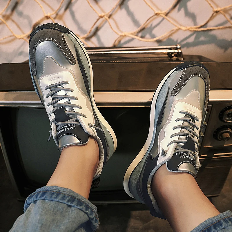 Spring Autumn Casual Sneakers Men Sport Style Low Cut Lace-Up Mixed Colors Running Shoes Breathable Portable Daily Fashion Trend
Spring Autumn Casual Sneakers Men Sport Style Low Cut Lace-Up Mixed Colors Running Shoes Breathable Portable Daily Fashion Trend