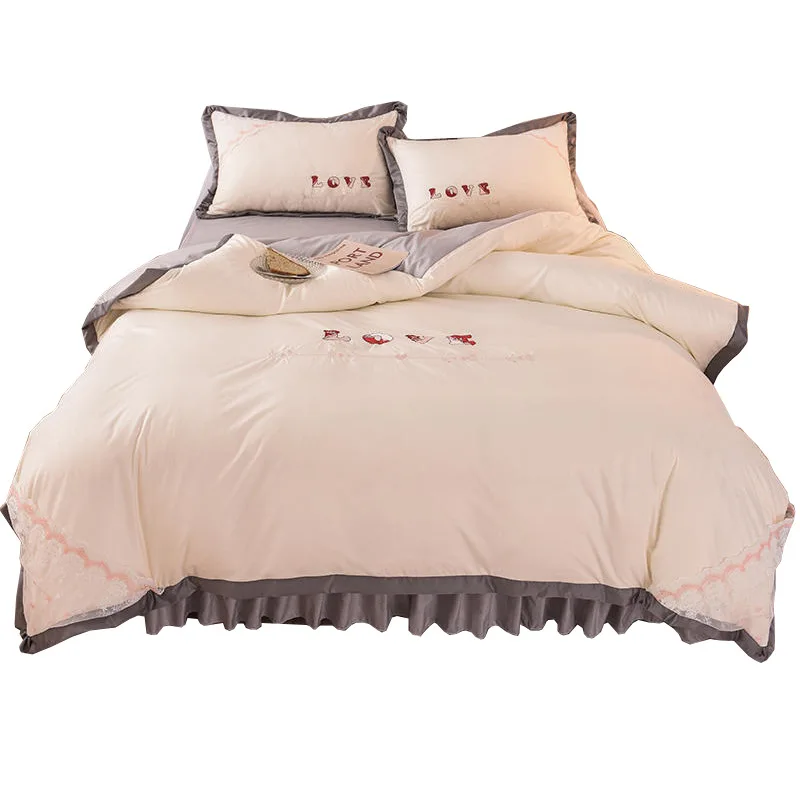 Love four-piece lace princess-style four-piece bedclothes bed skirt bedspread duvet cover four-piece set
Love four-piece lace princess-style four-piece bedclothes bed skirt bedspread duvet cover four-piece set