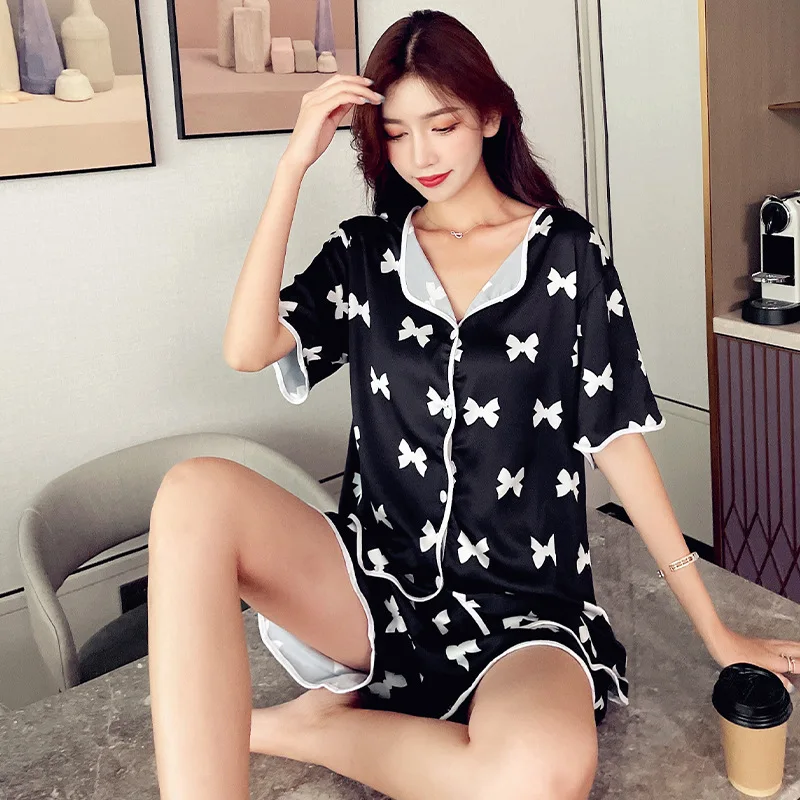 Wmyqdlq 2021 Sleepwear Set Summer New Pajamas Pyjamas Women Ice And Snow Short-Sleeved Shorts Thin Silk Wind Home Service Suits
Wmyqdlq 2021 Sleepwear Set Summer New Pajamas Pyjamas Women Ice And Snow Short-Sleeved Shorts Thin Silk Wind Home Service Suits
