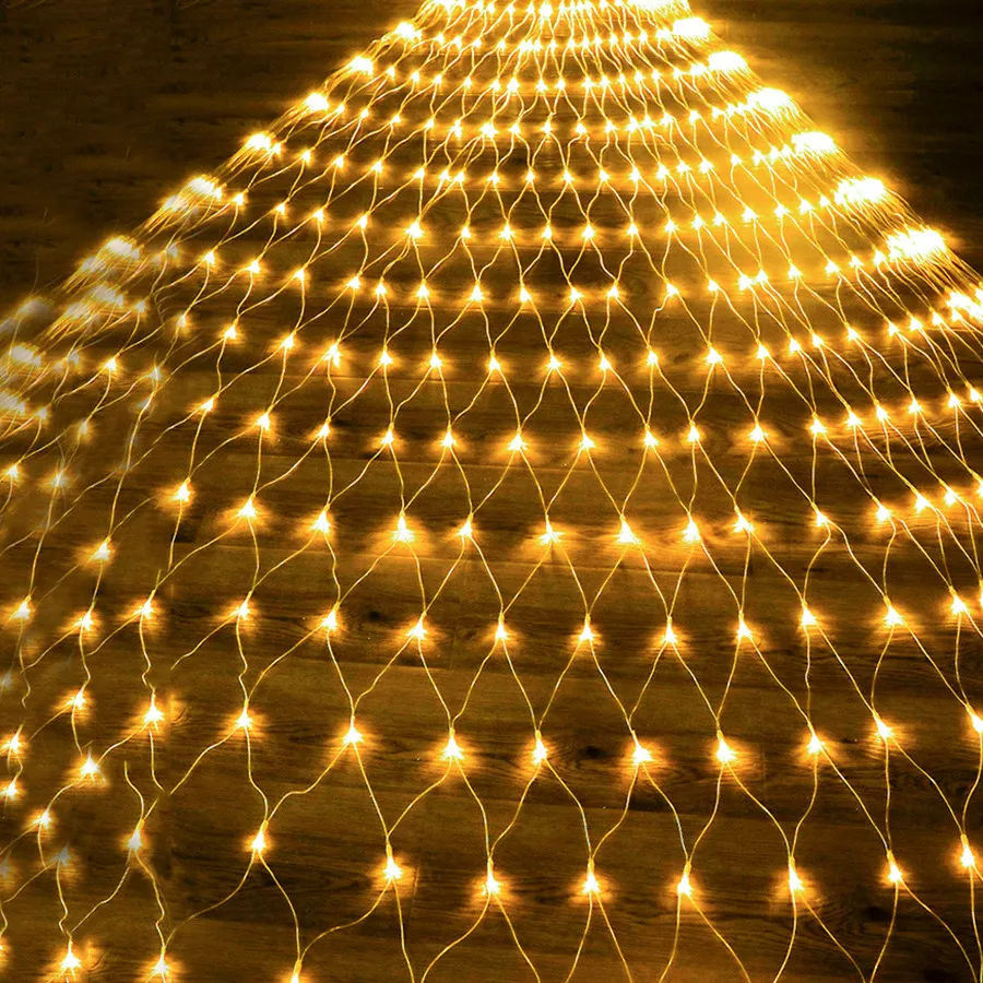 Thrisdar 6x4M Connectable Christmas Net Lights 8 Modes LED Mesh Net Fairy String Lights For Christmas Tree Wedding Party Holiday
Thrisdar 6x4M Connectable Christmas Net Lights 8 Modes LED Mesh Net Fairy String Lights For Christmas Tree Wedding Party Holiday