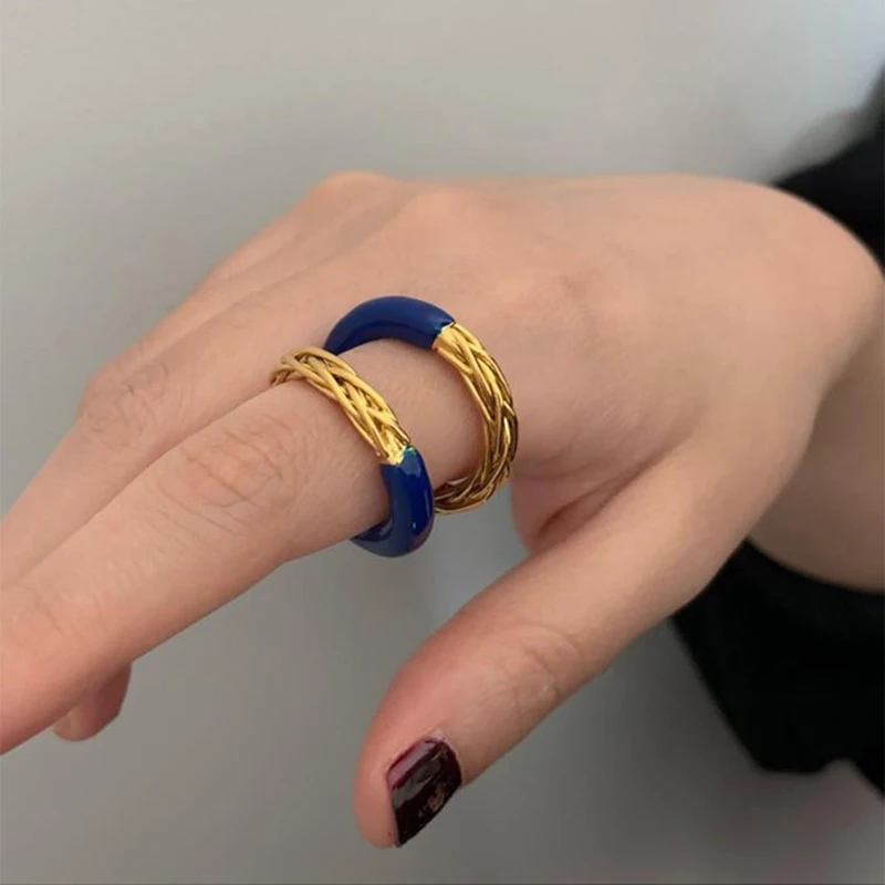 

SRCOI Unique Gold Color Branch Twist Half Enamel Asymmetric Rings Lady Open Adjustable Metal Dripping Oil Finger Ring New Design