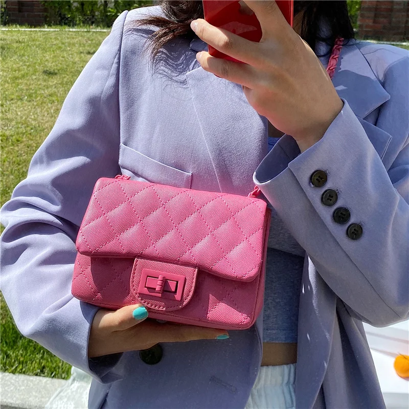 New Style Fashion Rhombus Chain Messenger Bag High Quality Ladies Chain Crossbody Bag Luxury Designer Female Shoulder Bag
New Style Fashion Rhombus Chain Messenger Bag High Quality Ladies Chain Crossbody Bag Luxury Designer Female Shoulder Bag