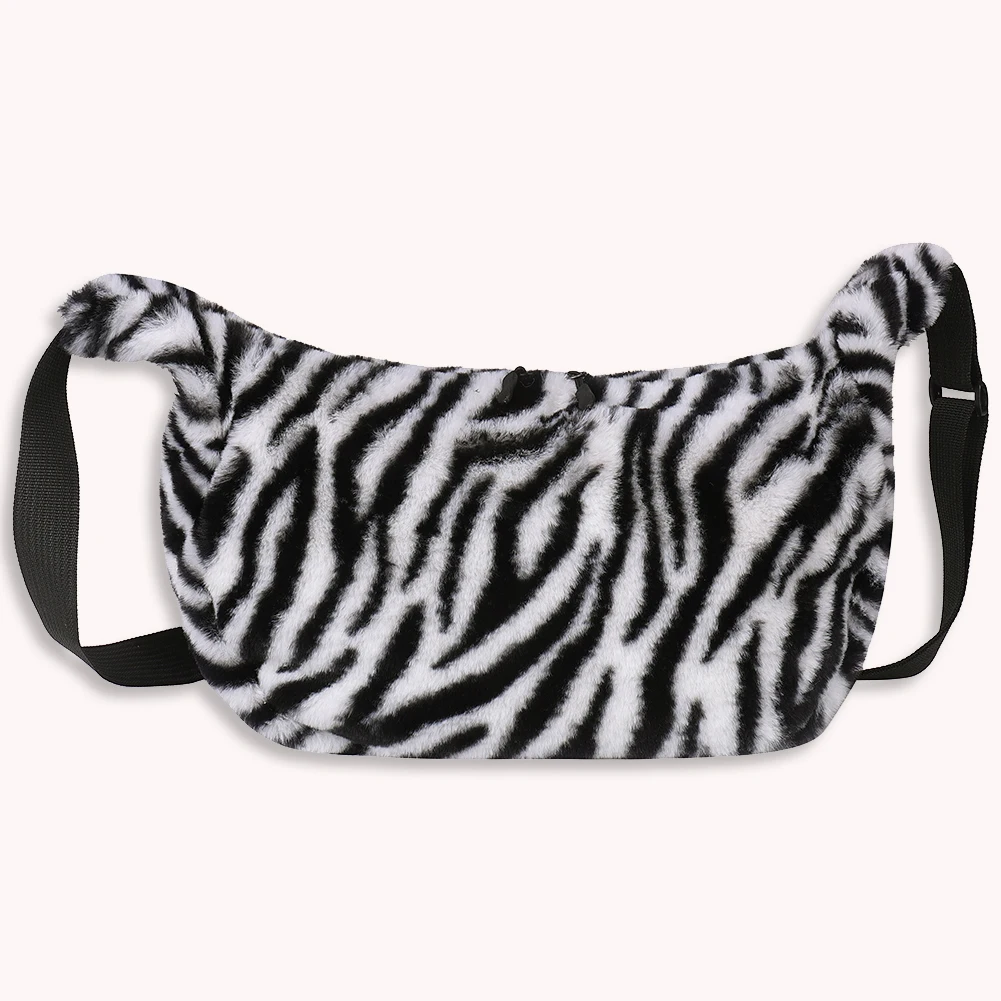 Vintage Street Shoulder Messenger Purse Bag Aniaml Pattern Plush Dumpling Clutch Popular Simple Female Daily Bag
Vintage Street Shoulder Messenger Purse Bag Aniaml Pattern Plush Dumpling Clutch Popular Simple Female Daily Bag