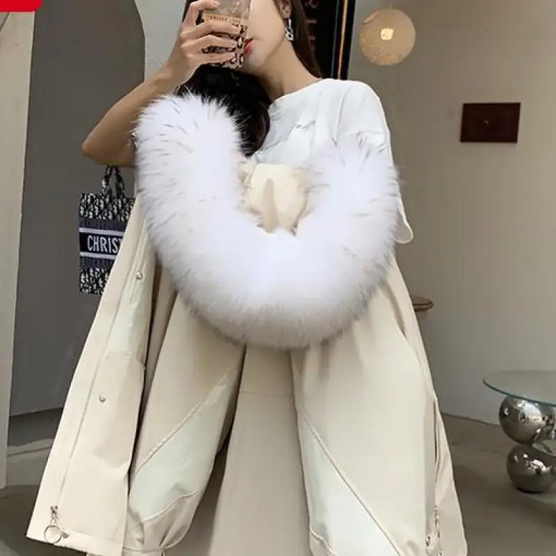 Women's Jacket Natural Oversized Raccoon Fur Collar Jacket Casual Thick Long Winter Sequined Fur Design
Women's Jacket Natural Oversized Raccoon Fur Collar Jacket Casual Thick Long Winter Sequined Fur Design