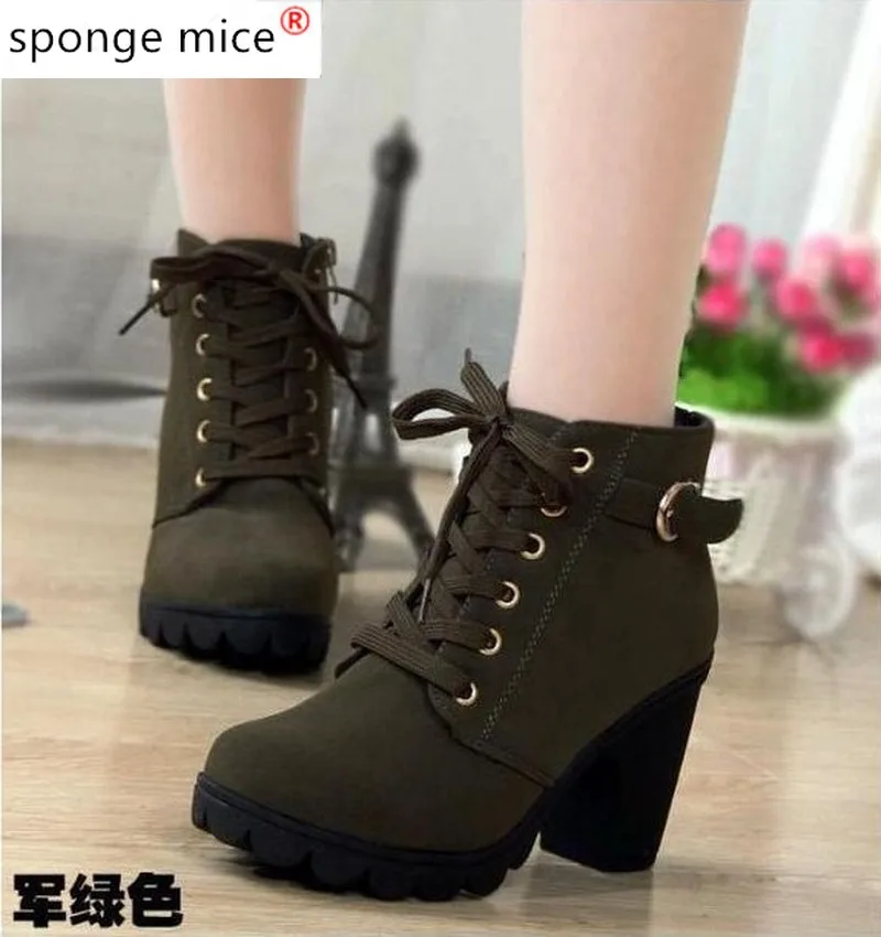 2020 Plus Size 35-43 Winter Casual Women Pumps Warm Ankle Boots Waterproof High Heels Snow Martin Shoes Botas Patent Botas Muje
2020 Plus Size 35-43 Winter Casual Women Pumps Warm Ankle Boots Waterproof High Heels Snow Martin Shoes Botas Patent Botas Muje