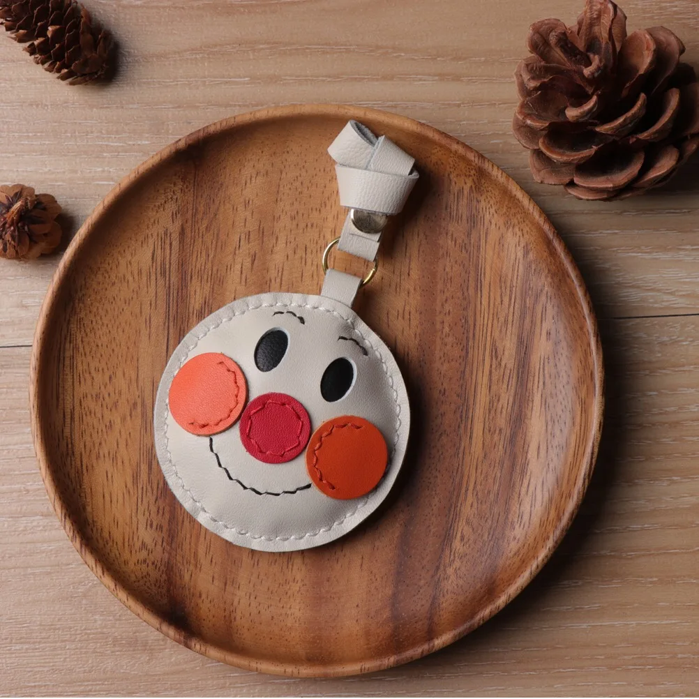 Exquisite Handmade Personality Creativity Pendant High-end Leather Steam Keychain Cute Cartoon Bag Hang Small Gift
Exquisite Handmade Personality Creativity Pendant High-end Leather Steam Keychain Cute Cartoon Bag Hang Small Gift