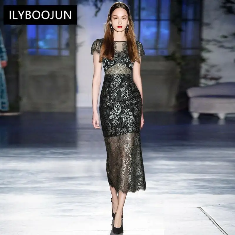 Fashion Runway Designer Summer Dress Women's Short sleeve Sexy Perspective Lace print Slim club Party Dress
Fashion Runway Designer Summer Dress Women's Short sleeve Sexy Perspective Lace print Slim club Party Dress