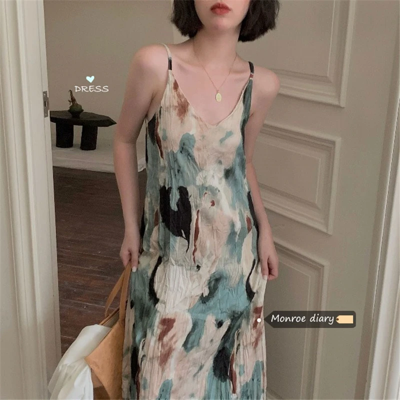 Tie-dye Oil Painting French Dress Female Summer Temperament Chiffon Floral First Love Small Mid-length One-step Skirt M312
Tie-dye Oil Painting French Dress Female Summer Temperament Chiffon Floral First Love Small Mid-length One-step Skirt M312