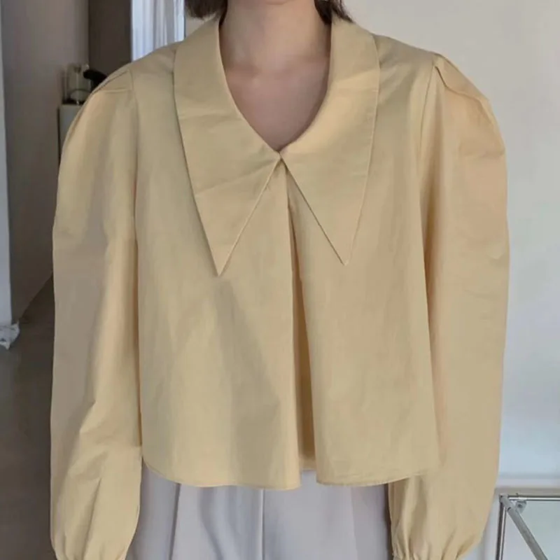 RUGOD 2021 early spring new chic short solid shirt peter pan collar elegant termperament all-match shirt solid spring shirt 2021
RUGOD 2021 early spring new chic short solid shirt peter pan collar elegant termperament all-match shirt solid spring shirt 2021