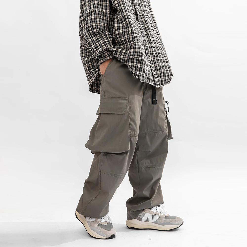 Multi-Pocket Cargo Pants with Belt Mens Safari Style Loose Straight-leg Pants Elastic Waist Casual Trousers Men
Multi-Pocket Cargo Pants with Belt Mens Safari Style Loose Straight-leg Pants Elastic Waist Casual Trousers Men