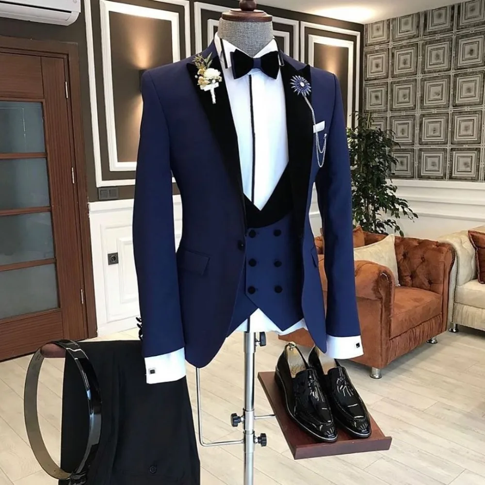 2022 Tailor-Made Real Blue Wedding Suits For Men Slim Fit Tuxedo 3 Pieces Suit Groom Prom Dress Blazer Terno Masculino
2022 Tailor-Made Real Blue Wedding Suits For Men Slim Fit Tuxedo 3 Pieces Suit Groom Prom Dress Blazer Terno Masculino