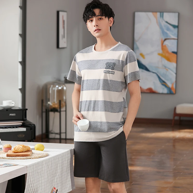 Summer Cotton Short-sleeved Shorts Homewear Fashion Gray Stripe Cartoon Litter Bears Print Sleepwear Plus Size Men's Pajamas Set 
Summer Cotton Short-sleeved Shorts Homewear Fashion Gray Stripe Cartoon Litter Bears Print Sleepwear Plus Size Men's Pajamas Set