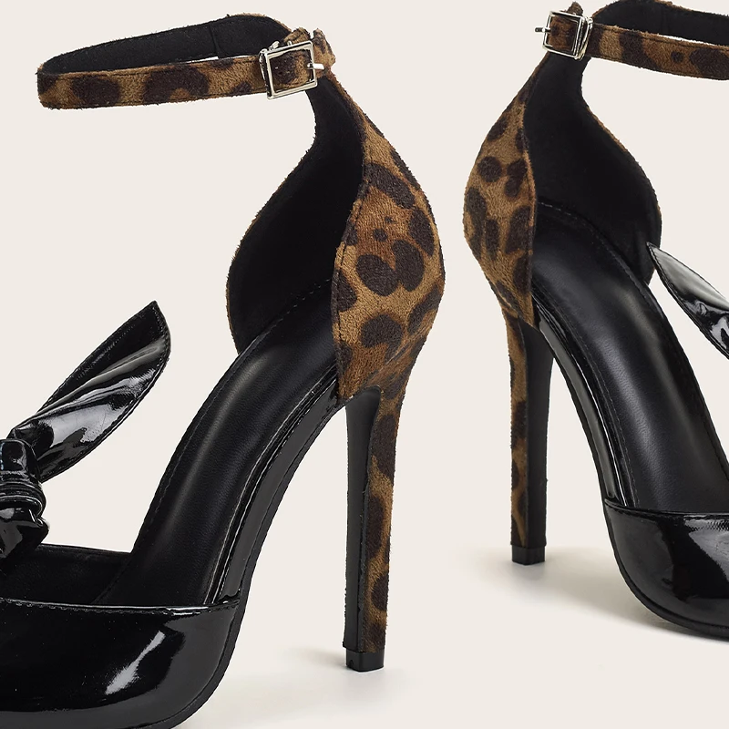 Women's Buckle Strap High Heels Pumps 2021 Sexy D'Orsay & Two-Piece Spring Fashion PU Thin Heels Pointed Toe Ladies Shoes 35-42
Women's Buckle Strap High Heels Pumps 2021 Sexy D'Orsay & Two-Piece Spring Fashion PU Thin Heels Pointed Toe Ladies Shoes 35-42