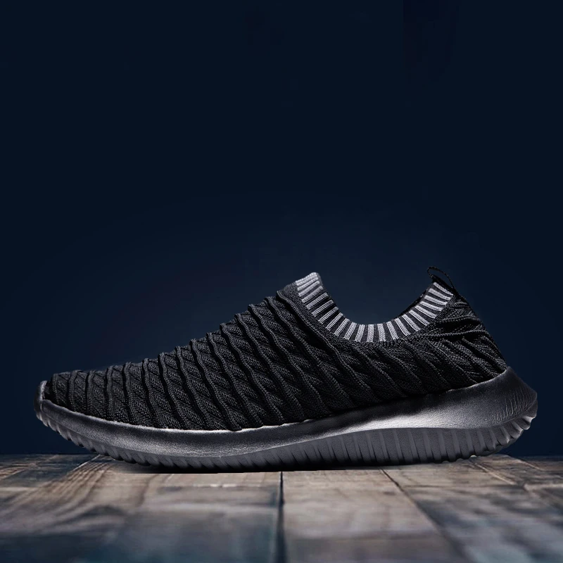 New Super Breathable Men Running Shoes Comfortable Women Sneakers Men Light Weight Summer Sport Super Cool Soft Athletic Shoes
New Super Breathable Men Running Shoes Comfortable Women Sneakers Men Light Weight Summer Sport Super Cool Soft Athletic Shoes