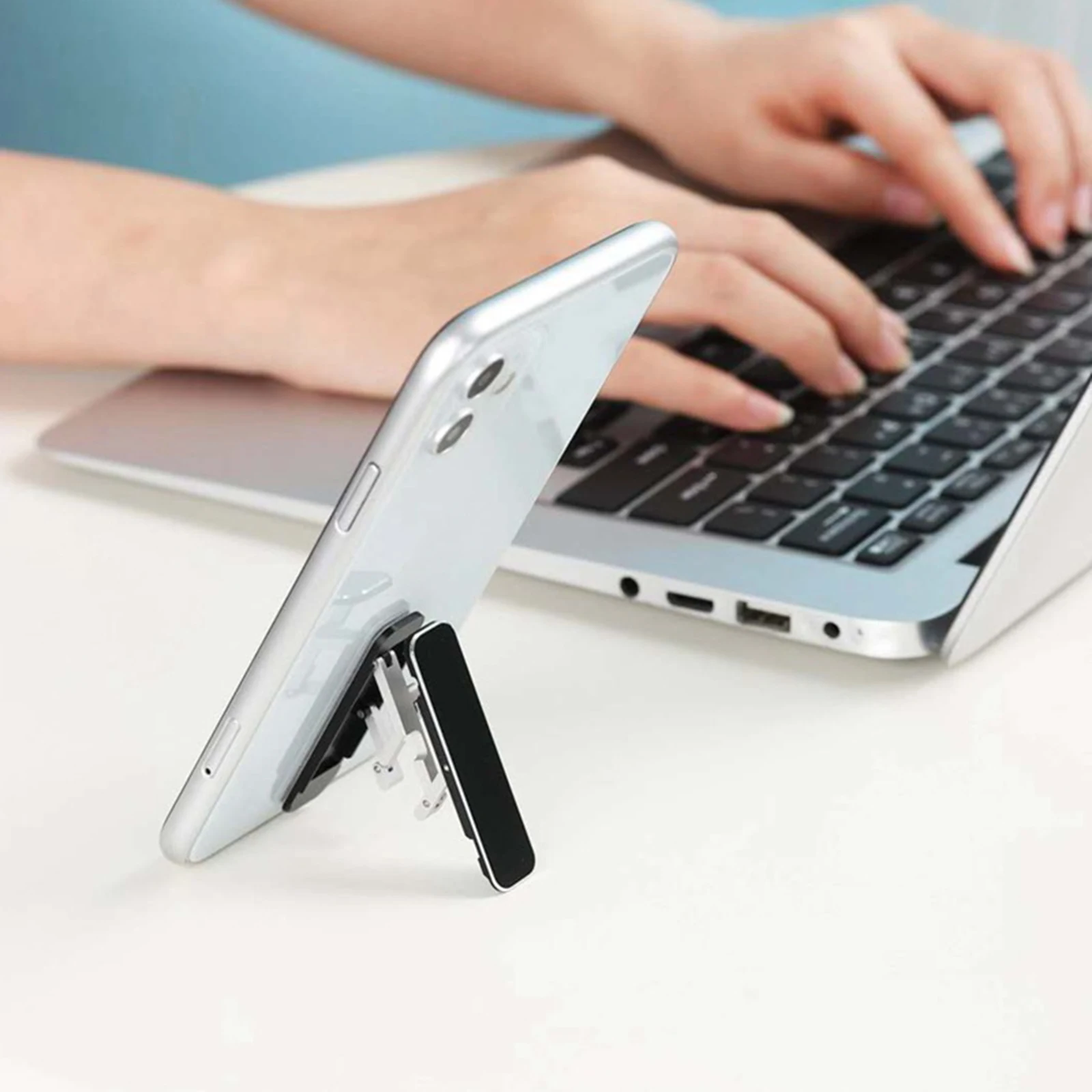 Mobile Phone Holder Mini Desktop Aluminum Alloy Holder Portable Folding Metal Stand FKU66
Mobile Phone Holder Mini Desktop Aluminum Alloy Holder Portable Folding Metal Stand FKU66