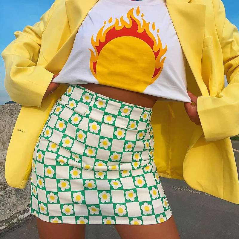 Y2K Cute Floral Mini Skirts Vintage Women High Waist Pencil Bodycon Women Harajuku Korean Style Short Skirts Summer Streetwear
Y2K Cute Floral Mini Skirts Vintage Women High Waist Pencil Bodycon Women Harajuku Korean Style Short Skirts Summer Streetwear