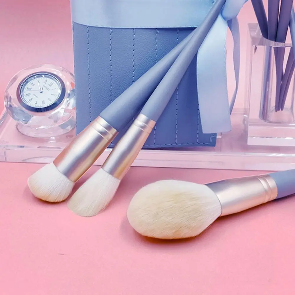 10 шт./компл., кисти для макияжа, безопасные для кожи, портативные Кисти для основы под макияж с синей деревянной ручкой для красоты 
10 шт./компл., кисти для макияжа, безопасные для кожи, портативные Кисти для основы под макияж с синей деревянной ручкой для красоты