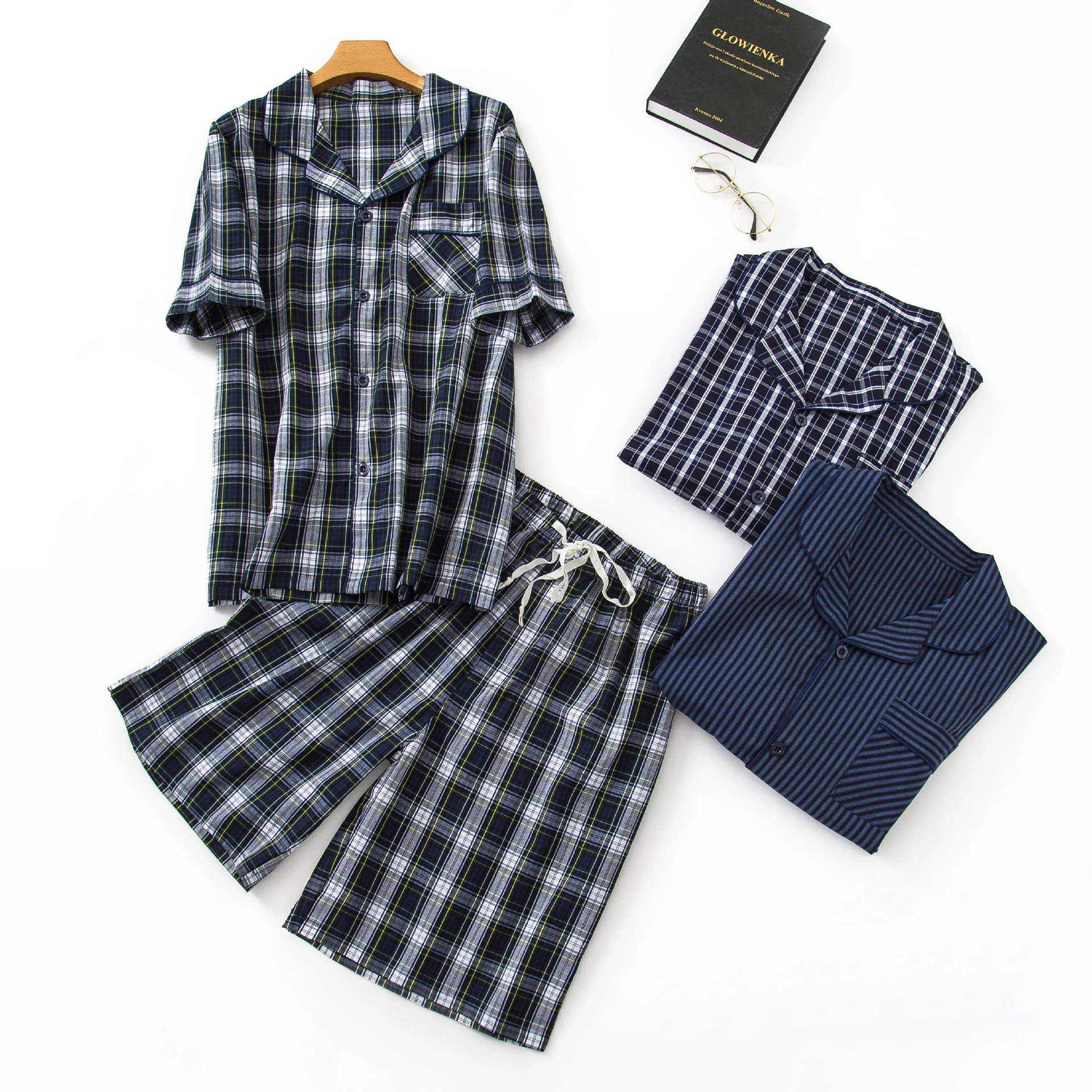 Summer Fashion Plaid Shorts Sleepwear Men 100% Cotton Short Pajamas Sets Men Casual Japanese Short-sleeve Button Sleepwear
Summer Fashion Plaid Shorts Sleepwear Men 100% Cotton Short Pajamas Sets Men Casual Japanese Short-sleeve Button Sleepwear