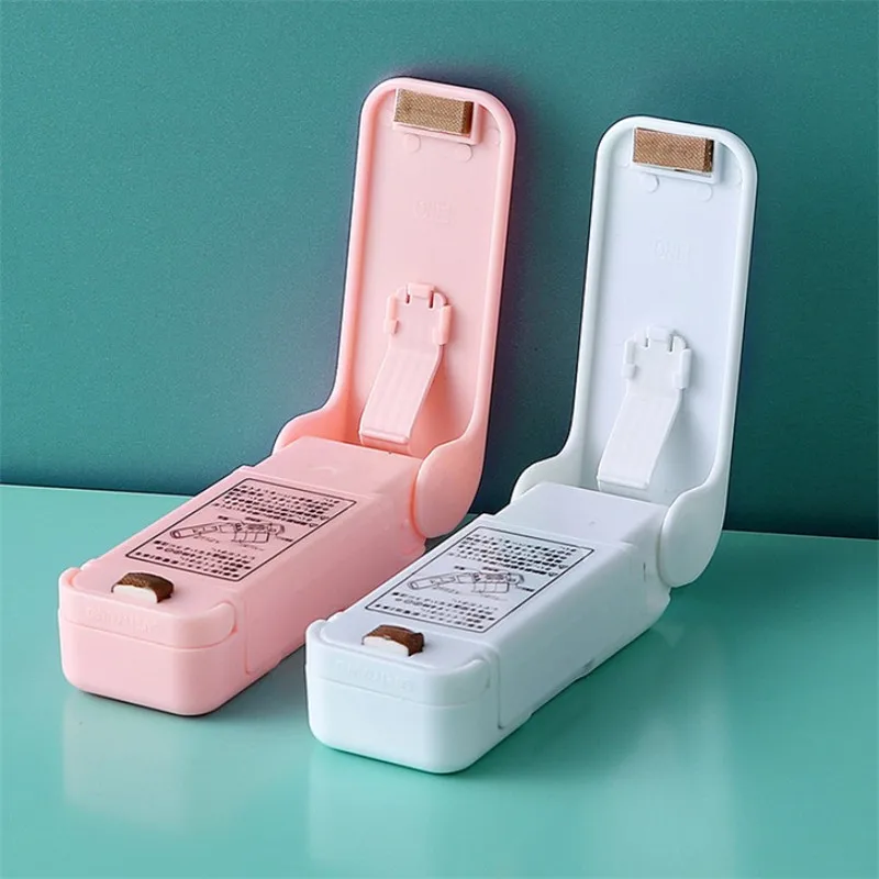 Mini Snack Bag Sealing Machine Thermal Plastic Package Sealer Kitchen Accessories Portable Food Bag Closure White Pink
Mini Snack Bag Sealing Machine Thermal Plastic Package Sealer Kitchen Accessories Portable Food Bag Closure White Pink
