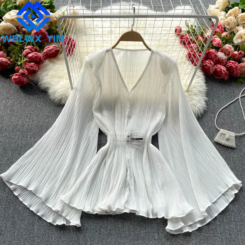 Fashion V-Neck Flared sleeves Shirt Women Summer Loose Chiffon Shirts Casual Womens tops and Blouses Pleated Blouse With Belt
Fashion V-Neck Flared sleeves Shirt Women Summer Loose Chiffon Shirts Casual Womens tops and Blouses Pleated Blouse With Belt
