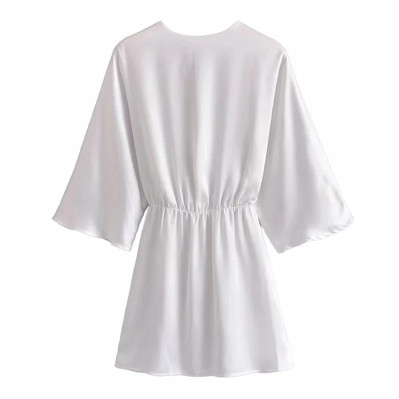 White Half Sleeve Hollow Out V-Neck Retro Women Mini Dress Summer Pop Casual Elegant Female Dresses
White Half Sleeve Hollow Out V-Neck Retro Women Mini Dress Summer Pop Casual Elegant Female Dresses