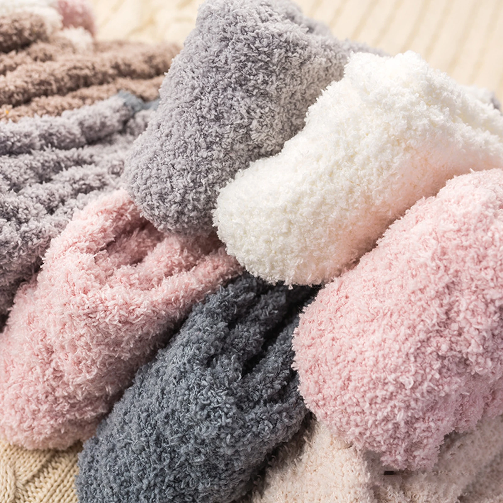 Warm Lamb Wool Socks 2/4/10 Pairs Fleece Thickened Middle Tube Socks Women K2
Warm Lamb Wool Socks 2/4/10 Pairs Fleece Thickened Middle Tube Socks Women K2