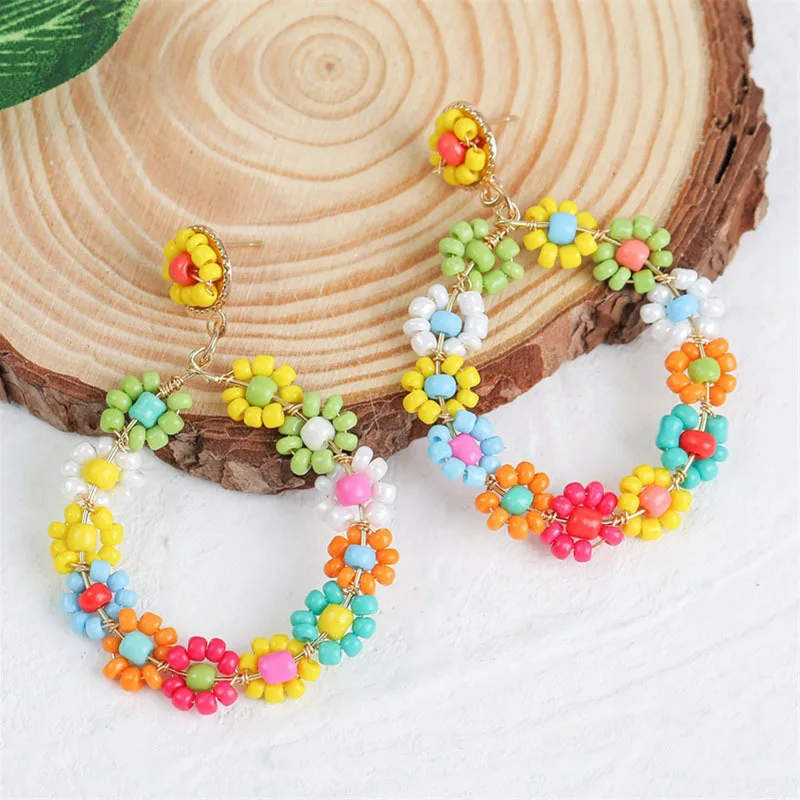 

Boho Flower Hoop Earrings Exaggerate Round Colored Beads Earrings Korea Eleagnt Big Earring Accessaries 2021 Summer Jewelry