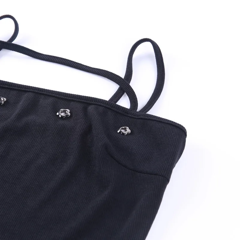 Fashion Irregular Cross Strappy Women Vest Camisole Black Off Shoulder Floral Hole Knitting 2021 Lady Chic Crop Top Casual Tank
Fashion Irregular Cross Strappy Women Vest Camisole Black Off Shoulder Floral Hole Knitting 2021 Lady Chic Crop Top Casual Tank