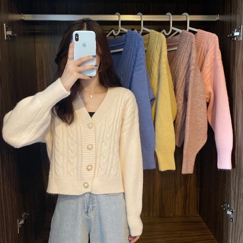 Women's Knitted Cardigan V-neck Twist Design Long Sleeves Thin Sweater Wholesale Autumn Winter Warm New Fashion Lady Clothes
Women's Knitted Cardigan V-neck Twist Design Long Sleeves Thin Sweater Wholesale Autumn Winter Warm New Fashion Lady Clothes