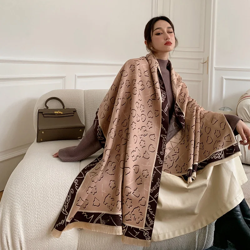 Новинка Осень-зима имитация кашемира мультяшный Принт Медведь двусторонний шарф теплая Пара шаль ветрозащитный шарф 
Новинка Осень-зима имитация кашемира мультяшный Принт Медведь двусторонний шарф теплая Пара шаль ветрозащитный шарф