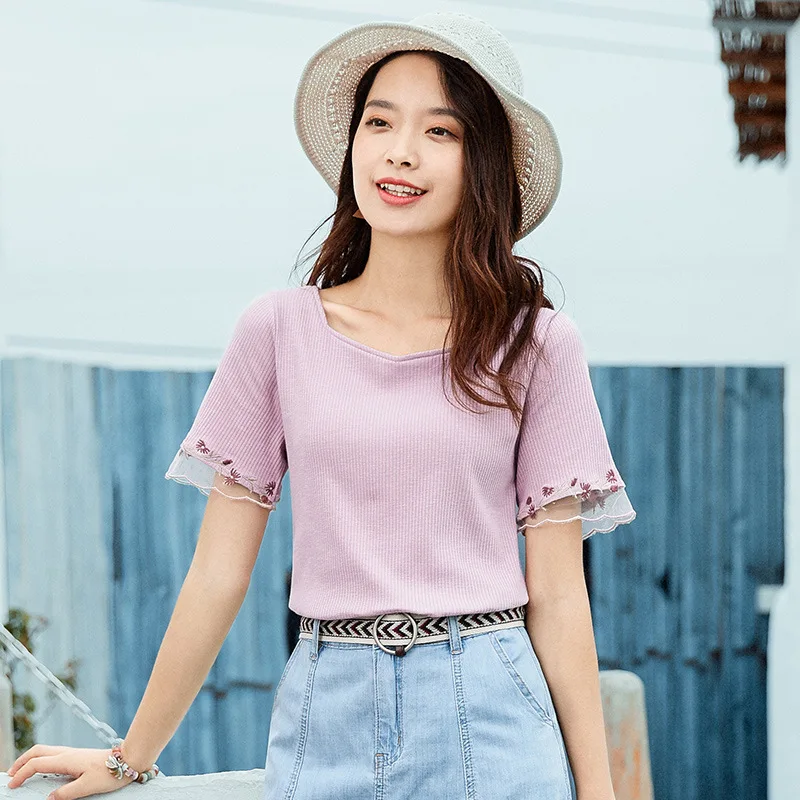 2020 summer square neck Solid new Korean version mesh splicing sleeve women's top embroidered Square Collar short sleeve T-shirt
2020 summer square neck Solid new Korean version mesh splicing sleeve women's top embroidered Square Collar short sleeve T-shirt