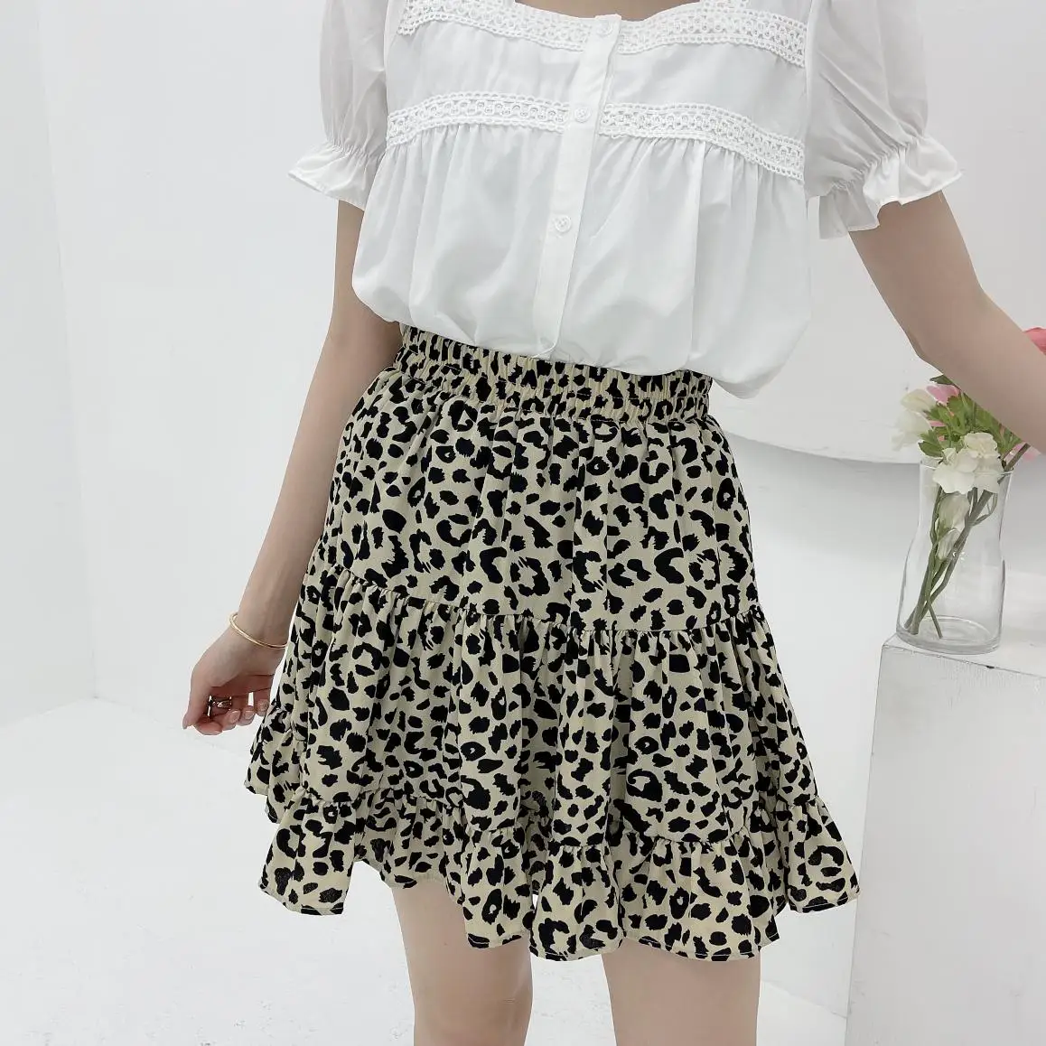 Leopard Falbala Stitch Elastic Waist Korean Fashion High-Waisted Vintage Spring Autumn Summer Women'S Clothing Skirts 2021
Leopard Falbala Stitch Elastic Waist Korean Fashion High-Waisted Vintage Spring Autumn Summer Women'S Clothing Skirts 2021