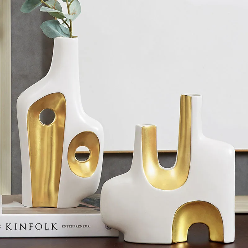 Nordic Light Luxury Creative Art Ceramics Vase Flower Arrangement Container Home Living Room Porch Desktop Decor Dry Flower Vase
Nordic Light Luxury Creative Art Ceramics Vase Flower Arrangement Container Home Living Room Porch Desktop Decor Dry Flower Vase