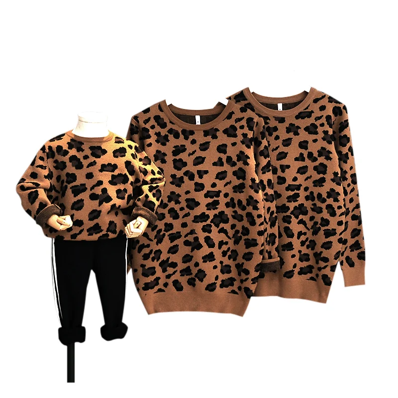 family clothes Family Look Leopard Sweaters Family Matching Clothes Mother Daughter Son Baby Boys Girls Warm Winter Coats 
family clothes Family Look Leopard Sweaters Family Matching Clothes Mother Daughter Son Baby Boys Girls Warm Winter Coats