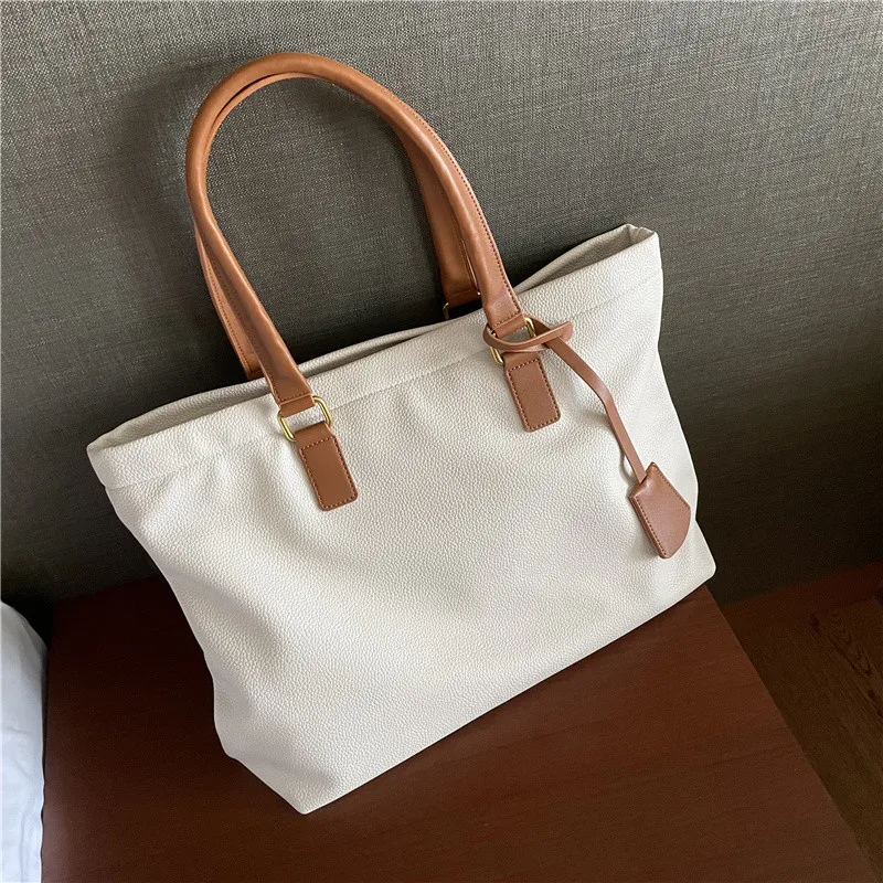 women novelty new arrival high quality white big tote handbag for female pu leather OL commuting large casual shoulder bag
women novelty new arrival high quality white big tote handbag for female pu leather OL commuting large casual shoulder bag