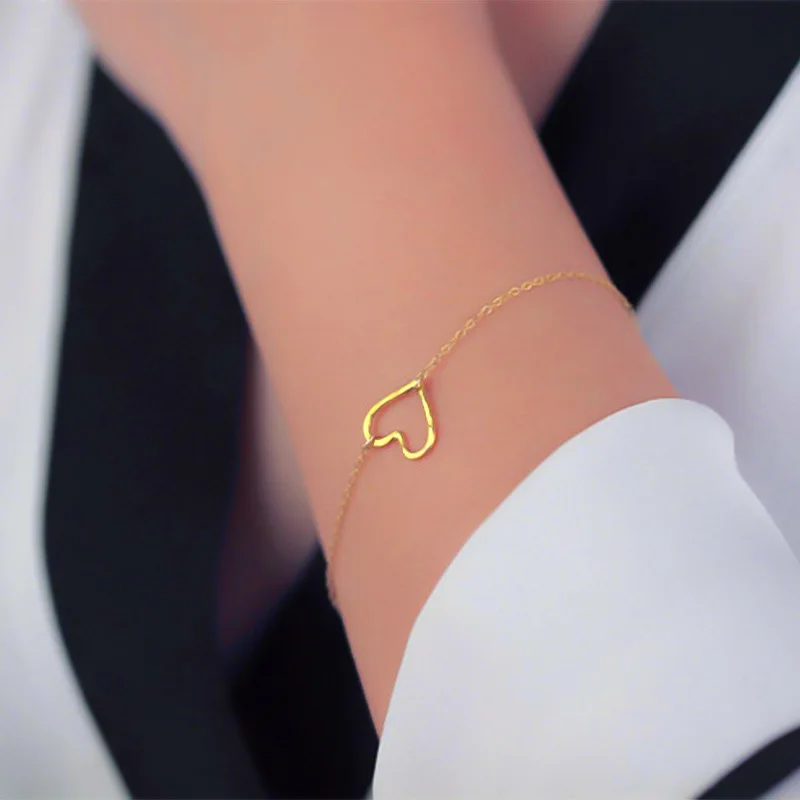 Simple Hollow Love Heart Bracelets for Women Gold Silver Adjustable Exquisite Chain Charm Bracelet Femme
Simple Hollow Love Heart Bracelets for Women Gold Silver Adjustable Exquisite Chain Charm Bracelet Femme
