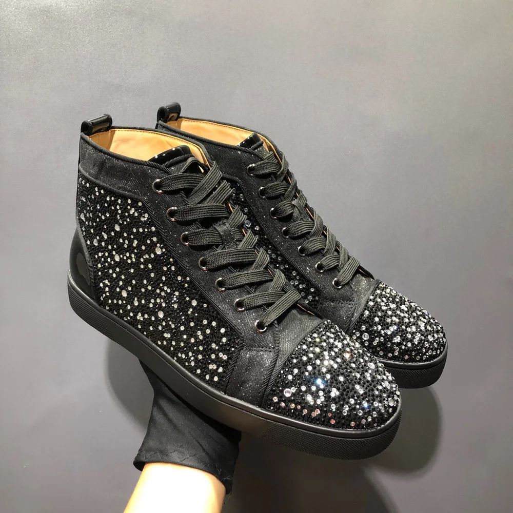 Luxury Black Low Cut Red Bottom For Men Shoes Shiny Diamonds Real Suede Leather Women Loafers Sneakers Casual Flat Driving Shoes
Luxury Black Low Cut Red Bottom For Men Shoes Shiny Diamonds Real Suede Leather Women Loafers Sneakers Casual Flat Driving Shoes