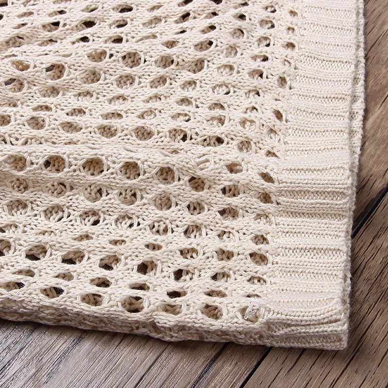 2020 Women Sexy V-neck Solid Cut Out Bikini Blouse Summer Fashion Sexy Knitted Sun Proof Beach Blouse
2020 Women Sexy V-neck Solid Cut Out Bikini Blouse Summer Fashion Sexy Knitted Sun Proof Beach Blouse