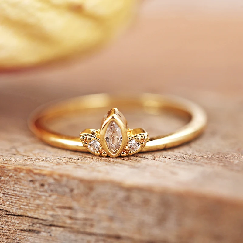 Crown Rings for Women Zircon Gold Fashion Luxury Wedding Engagement Promise Rings Jewelry Accessories 7-9 size
Crown Rings for Women Zircon Gold Fashion Luxury Wedding Engagement Promise Rings Jewelry Accessories 7-9 size