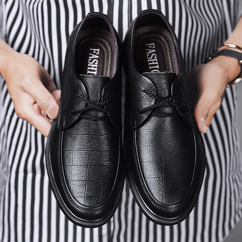 Zapatos Casuales Para Hombre Men Casual Flat Shoes Leather 2020 Black Man Shoe For Mens Hot Sale Fashion Men's Piergitar
Zapatos Casuales Para Hombre Men Casual Flat Shoes Leather 2020 Black Man Shoe For Mens Hot Sale Fashion Men's Piergitar