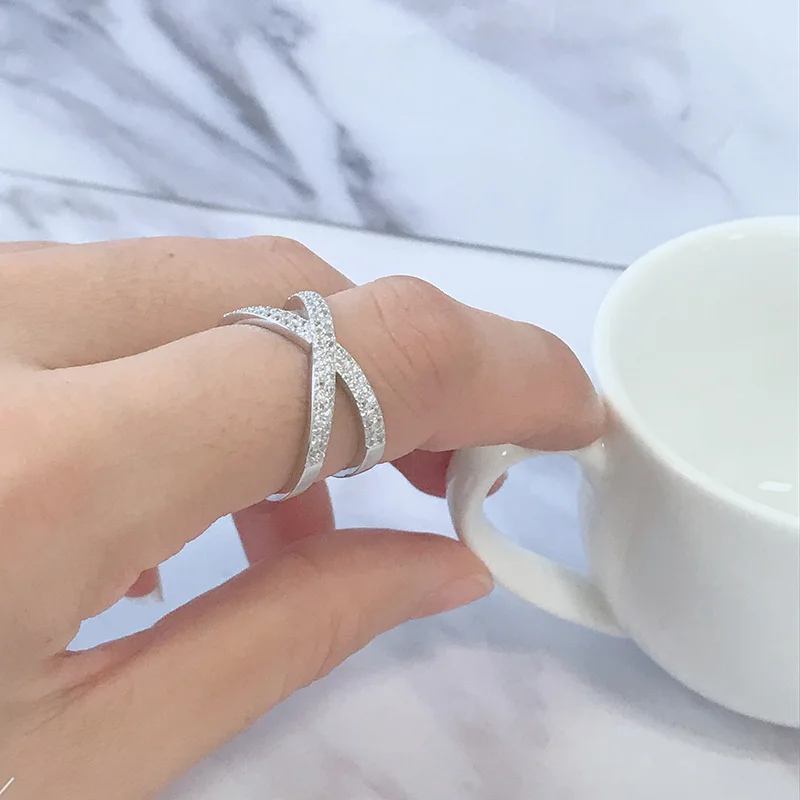 2020 New Fashion Elegant cross Finger Rings for Women Wedding Engagement Authentic 925 Sterling Silver Jewelry Gifts
2020 New Fashion Elegant cross Finger Rings for Women Wedding Engagement Authentic 925 Sterling Silver Jewelry Gifts