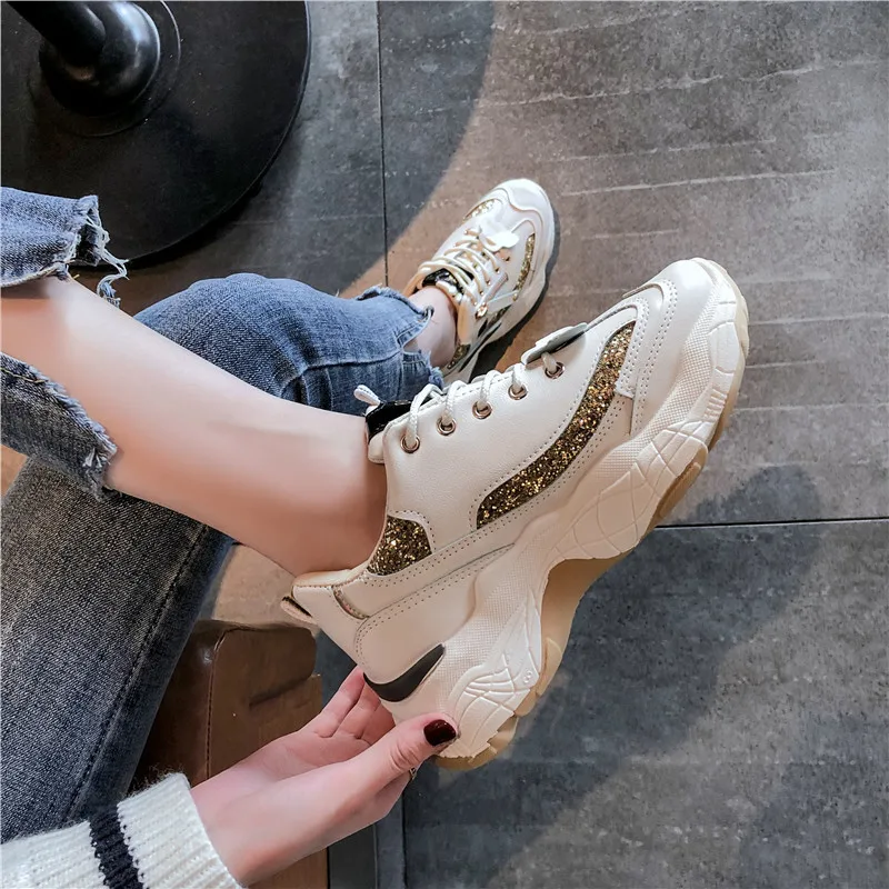 2020 Spring Ladies Glitter Chunky Sneakers Platform Casual Shoes dames Dad Sneakers Women Shoes Trainers basket chaussure femme
2020 Spring Ladies Glitter Chunky Sneakers Platform Casual Shoes dames Dad Sneakers Women Shoes Trainers basket chaussure femme