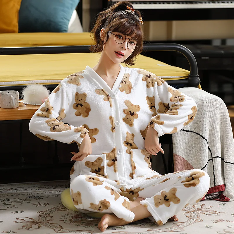 Winter Women's Pajamas Flannel Thick Warm Pyjamas Set Cartoon Bear Sleepwear 2Pcs Nightwear Home Clothes Female Pijama Homewear
Winter Women's Pajamas Flannel Thick Warm Pyjamas Set Cartoon Bear Sleepwear 2Pcs Nightwear Home Clothes Female Pijama Homewear