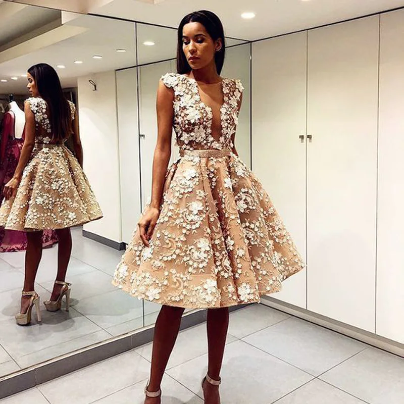 2019 European and American Clothing Lace Sleeveless Deep V Dresses for Women Office Lady Above Knee, Mini Spaghetti Strap
2019 European and American Clothing Lace Sleeveless Deep V Dresses for Women Office Lady Above Knee, Mini Spaghetti Strap