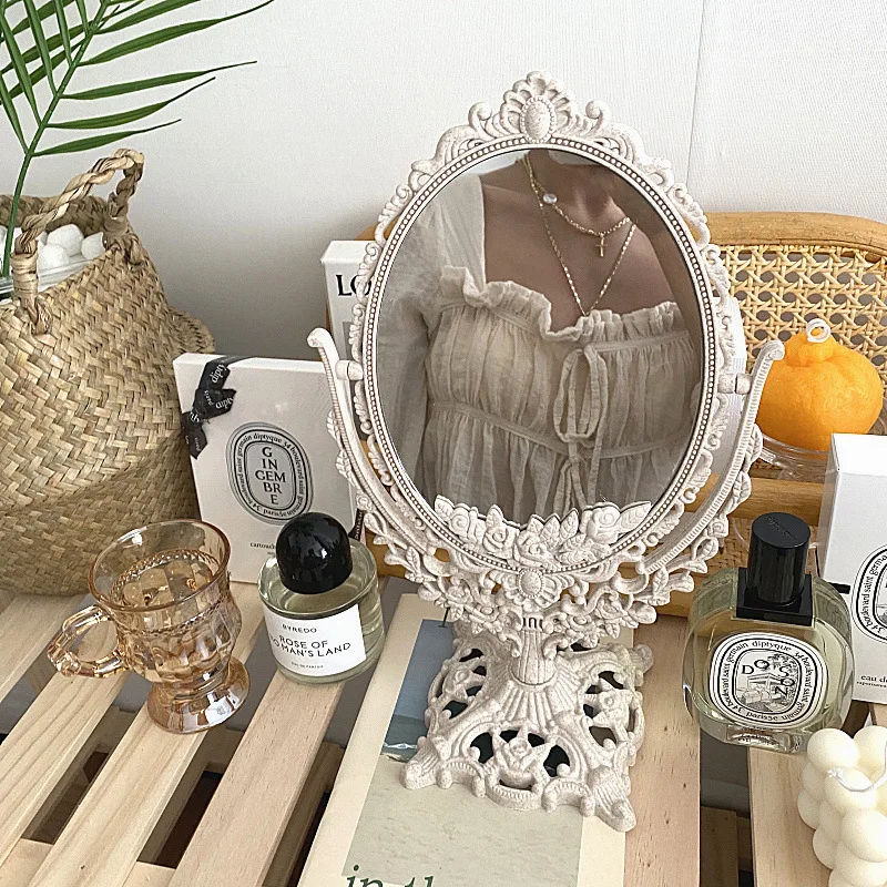 Cutelife Nordic Silver Plastic Vintage Decorative Mirror Small Round Make-up Bedroom Mirror Ins Table Room Standing Glass Mirror
Cutelife Nordic Silver Plastic Vintage Decorative Mirror Small Round Make-up Bedroom Mirror Ins Table Room Standing Glass Mirror