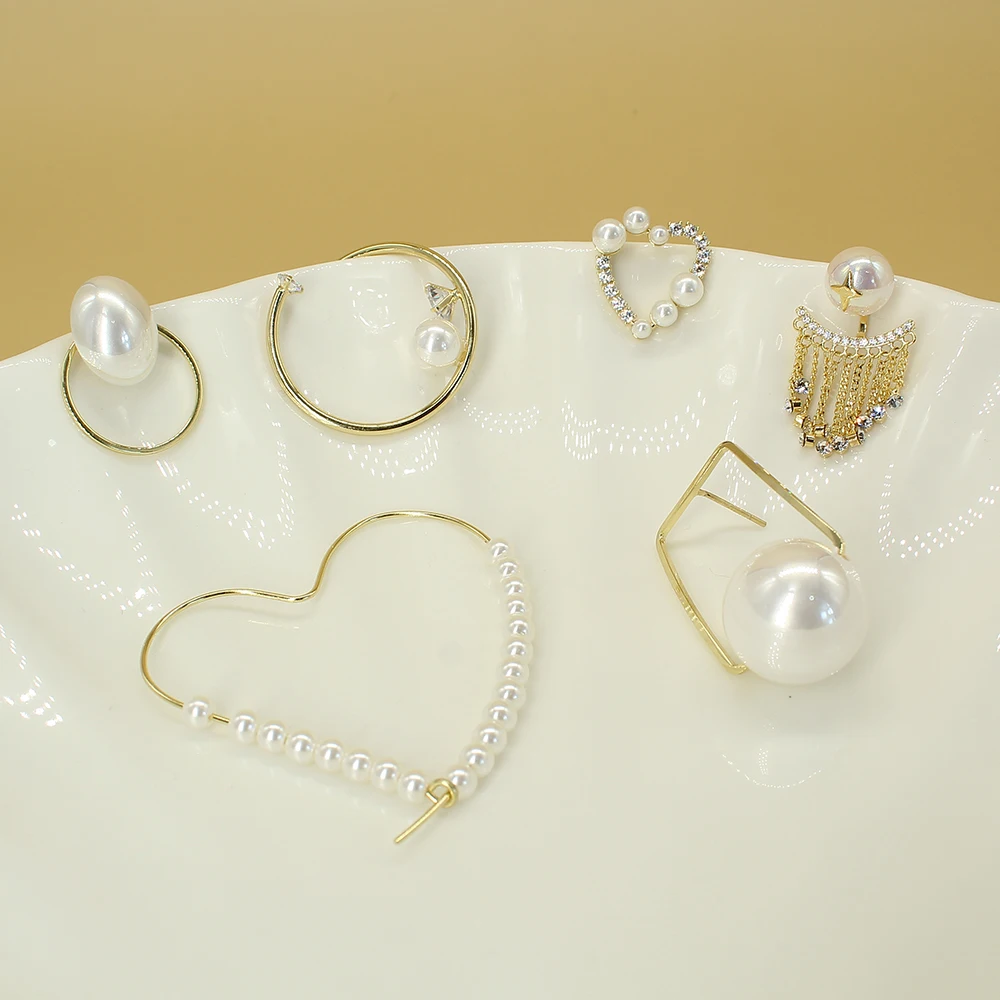 Delicate Pop Multi Styles White Imitation Pearl Heart Shaped Zircon Stud Earrings For Women Lady's Fashion Elegant Jewelry Gifts
Delicate Pop Multi Styles White Imitation Pearl Heart Shaped Zircon Stud Earrings For Women Lady's Fashion Elegant Jewelry Gifts