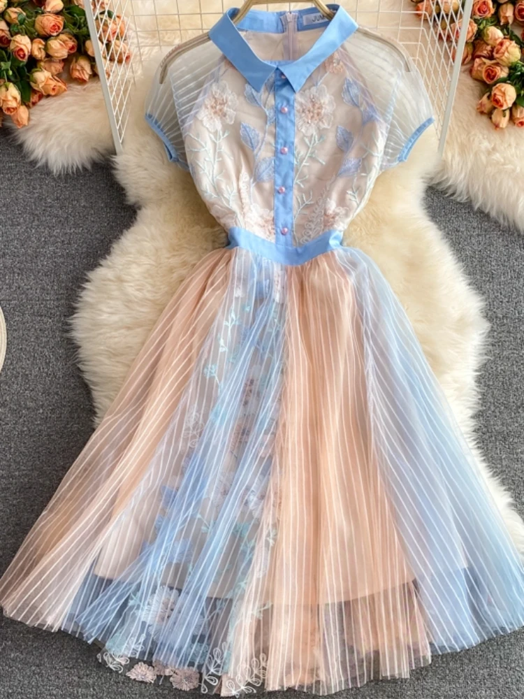 Aibeautyer New Summer A Line Stand Collar Chiffon Lady Short Dress Casual Puff Sleeve Floral Print Mid-calf Women Dresses
Aibeautyer New Summer A Line Stand Collar Chiffon Lady Short Dress Casual Puff Sleeve Floral Print Mid-calf Women Dresses