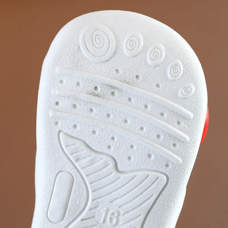 2020 Summer New Solid Color Children's Beach Shoes Soft Bottom Breathable Infant Toddler Shoes 0-1-Year-Old Baby Sandals 
2020 Summer New Solid Color Children's Beach Shoes Soft Bottom Breathable Infant Toddler Shoes 0-1-Year-Old Baby Sandals