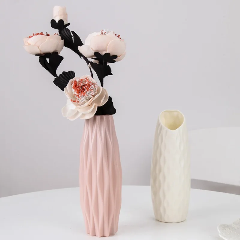 Plastic Nordic Style Modern Flower Vase Home Flower Arrangement Living Room Origami Home Decoration Ornament Home Decor Hot Sale
Plastic Nordic Style Modern Flower Vase Home Flower Arrangement Living Room Origami Home Decoration Ornament Home Decor Hot Sale
